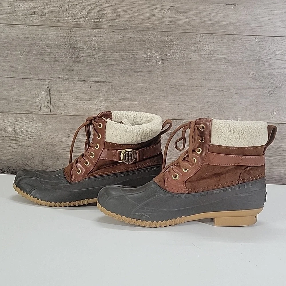 Toomy Hilfiger Brown Leather Lace-Up Winter Duck Boots Sz 8